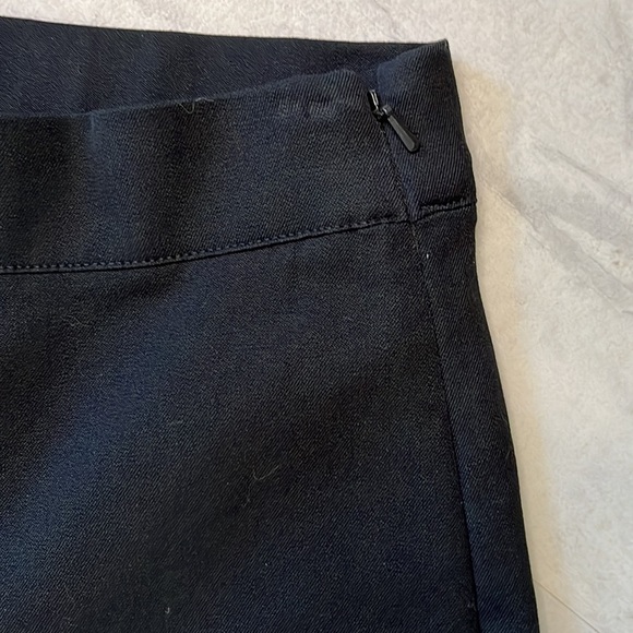 Gap  Stretch Dress Pants  Side Zip High Waisted    True Black    Size 4
NWT - Picture 8 of 14